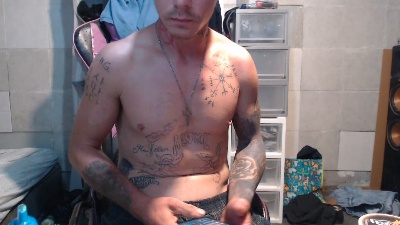 TrapMasterB live cam on Cam4
