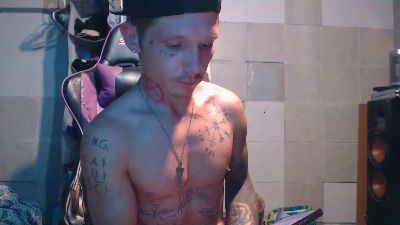 TrapMasterB live cam on Cam4