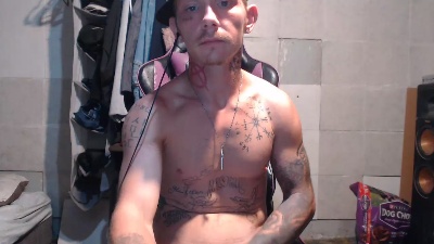 TrapMasterB live cam on Cam4