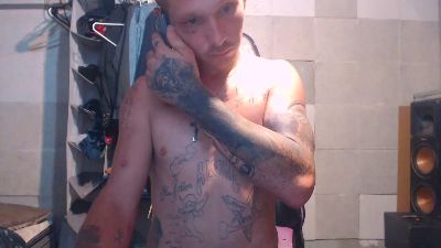 TrapMasterB live cam on Cam4