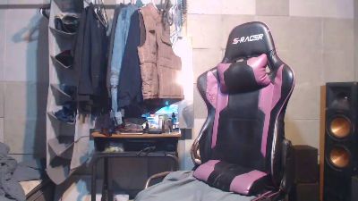 TrapMasterB live cam on Cam4