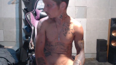 TrapMasterB live cam on Cam4