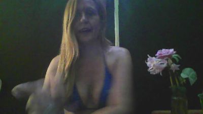 Traucka live cam on Cam4