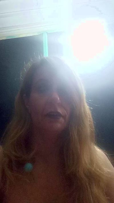 Traucka live cam on Cam4
