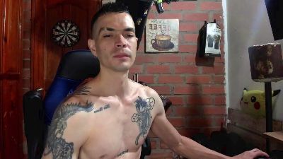 Travis_rxxx live cam on Cam4
