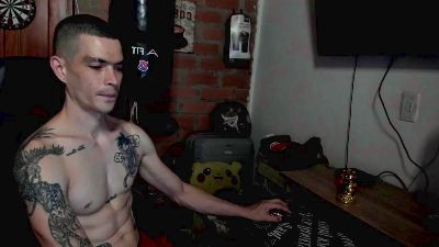 Travis_rxxx live cam on Cam4