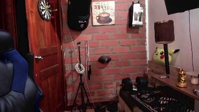 Travis_rxxx live cam on Cam4