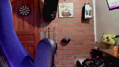 Travis_rxxx live cam on Cam4