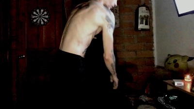 Travis_rxxx live cam on Cam4