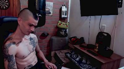 Travis_rxxx live cam on Cam4