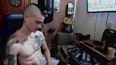 Travis_rxxx live cam on Cam4