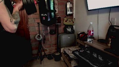 Travis_rxxx live cam on Cam4