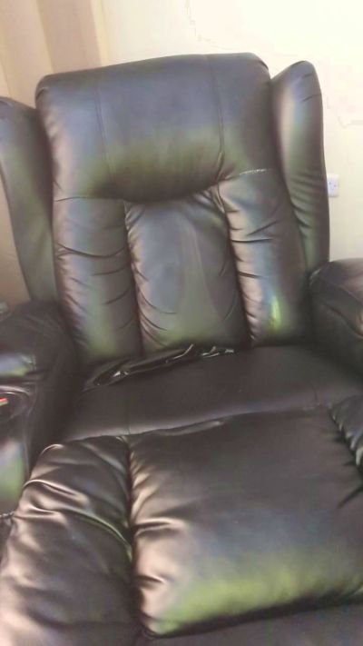 Trebs69si live cam on Cam4