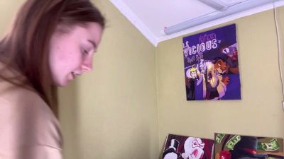 TreenaSpeier live cam on Cam4