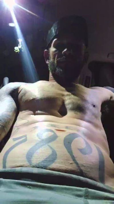 Webcam homme en direct de États-Unis avec Treeslayer85