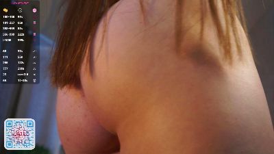 TresaSeledon live cam on Cam4