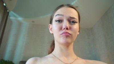 TresaSeledon live cam on Cam4