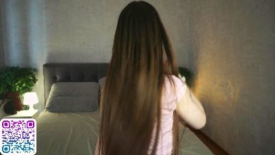 TresaSeledon live cam on Cam4