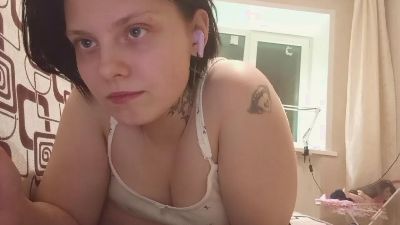 TrevaTuggle live cam on Cam4