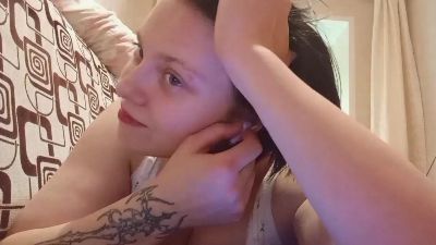 TrevaTuggle live cam on Cam4