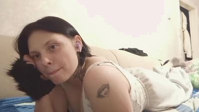 TrevaTuggle live cam on Cam4