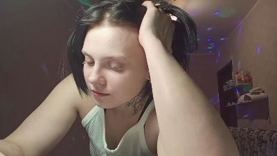 TrevaTuggle live cam on Cam4