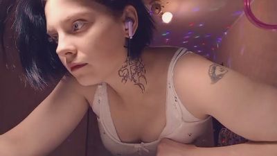 TrevaTuggle live cam on Cam4