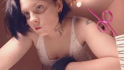 TrevaTuggle live cam on Cam4