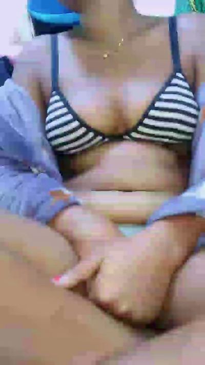 Trida live cam on Cam4