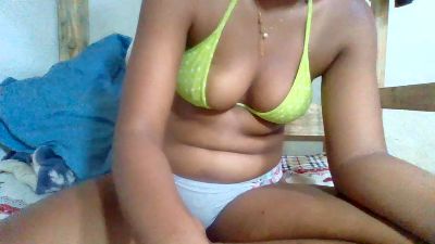 Trida live cam on Cam4