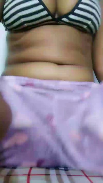 Trida live cam on Cam4