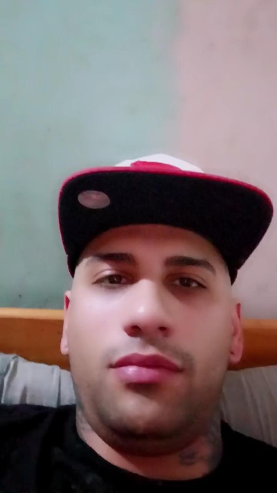 Trijohnsp live male webcam from Argentina