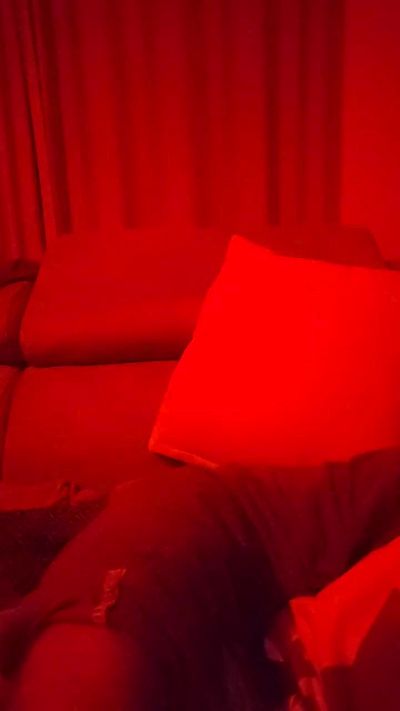 Trily69 live cam on Cam4
