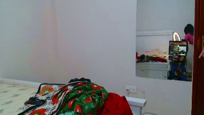 Trinakay live cam on Cam4