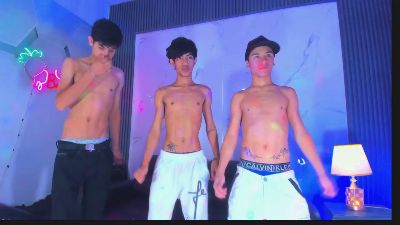 Trio_twink_hot live cam on Cam4