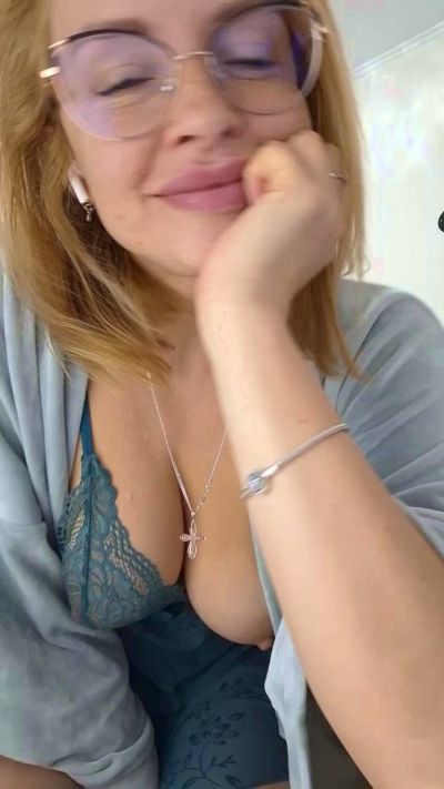 live porn webcam Trish Smile