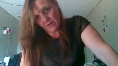 TrixieLynn69 live cam on Cam4