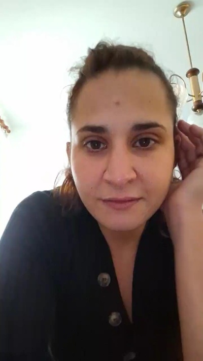 Troietta2022 live cam on Cam4