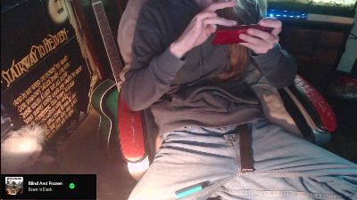 Trooper0690 live cam on Cam4