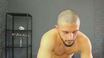 TroyWade live cam on Cam4
