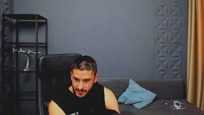 TroyWade live cam on Cam4