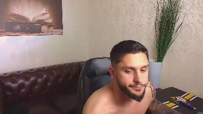 TroyWade live cam on Cam4