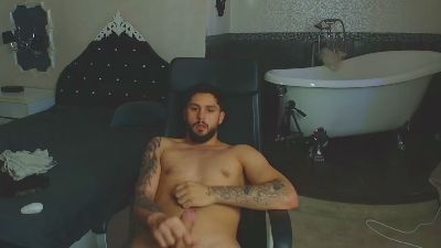 TroyWade live cam on Cam4