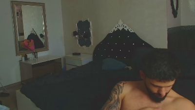 TroyWade live cam on Cam4