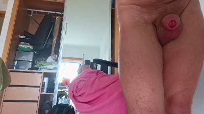 Truck1969 live cam on Cam4