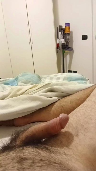 Truckerwer live cam on Cam4