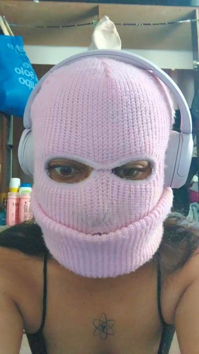 Trufita live cam on Cam4