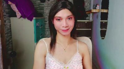 TsCumBitch live cam on Cam4