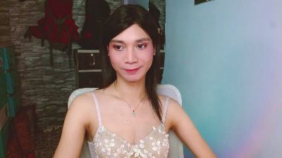 TsCumBitch live cam on Cam4
