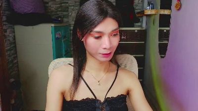 TsCumBitch live cam on Cam4